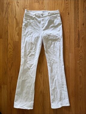 PAIGE 29 High Rose Manhattan White Flared Denim Jeans 15.5”x10”32” great cond